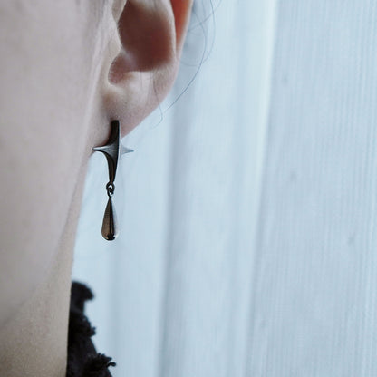 Stella Drop Earrings - Ⅲ - Oxidised Silver