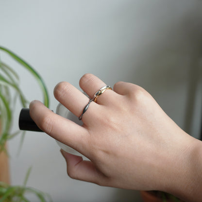 Laurel Leaf Ring - 9ct/18ct Gold