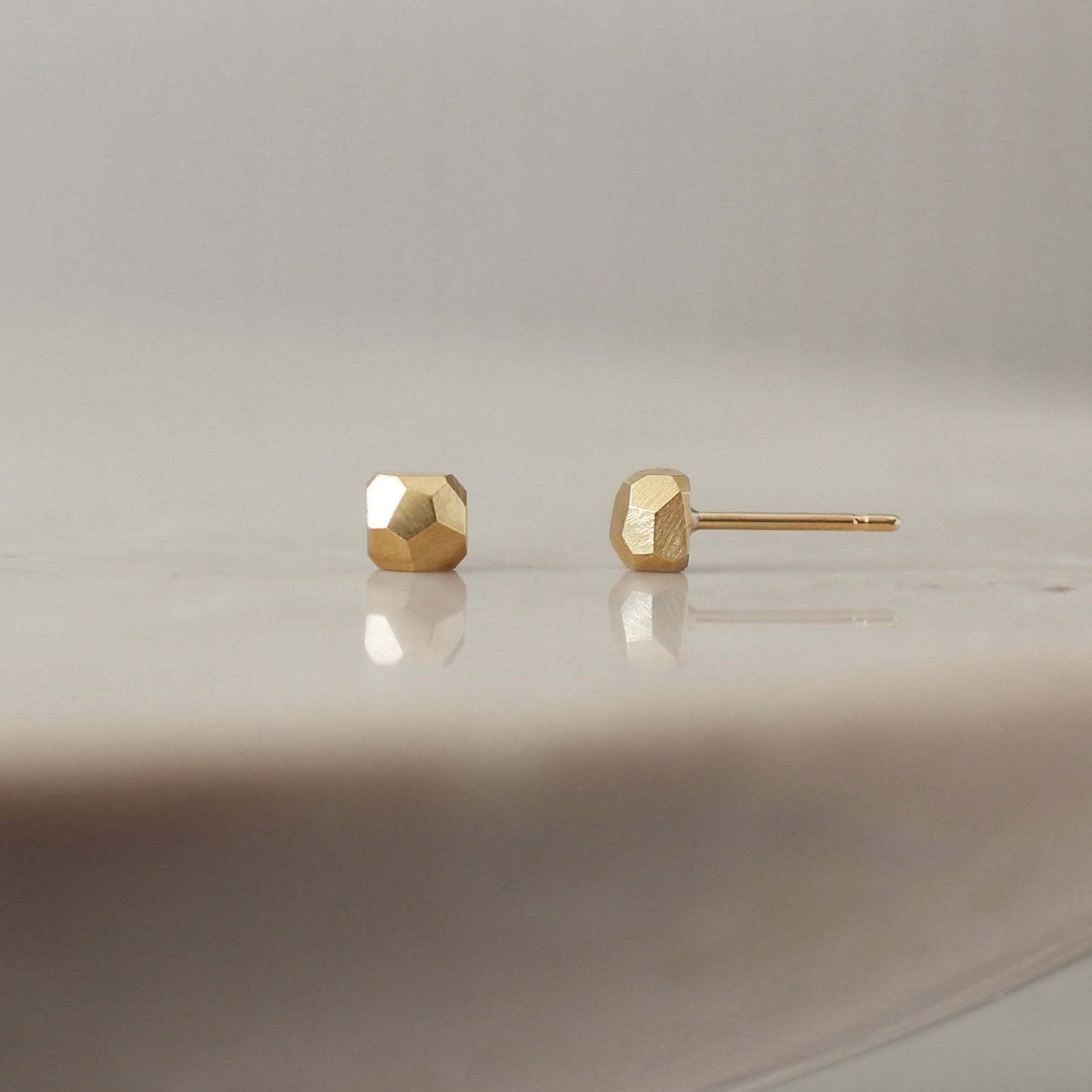 Golden Foam store Stud Earrings