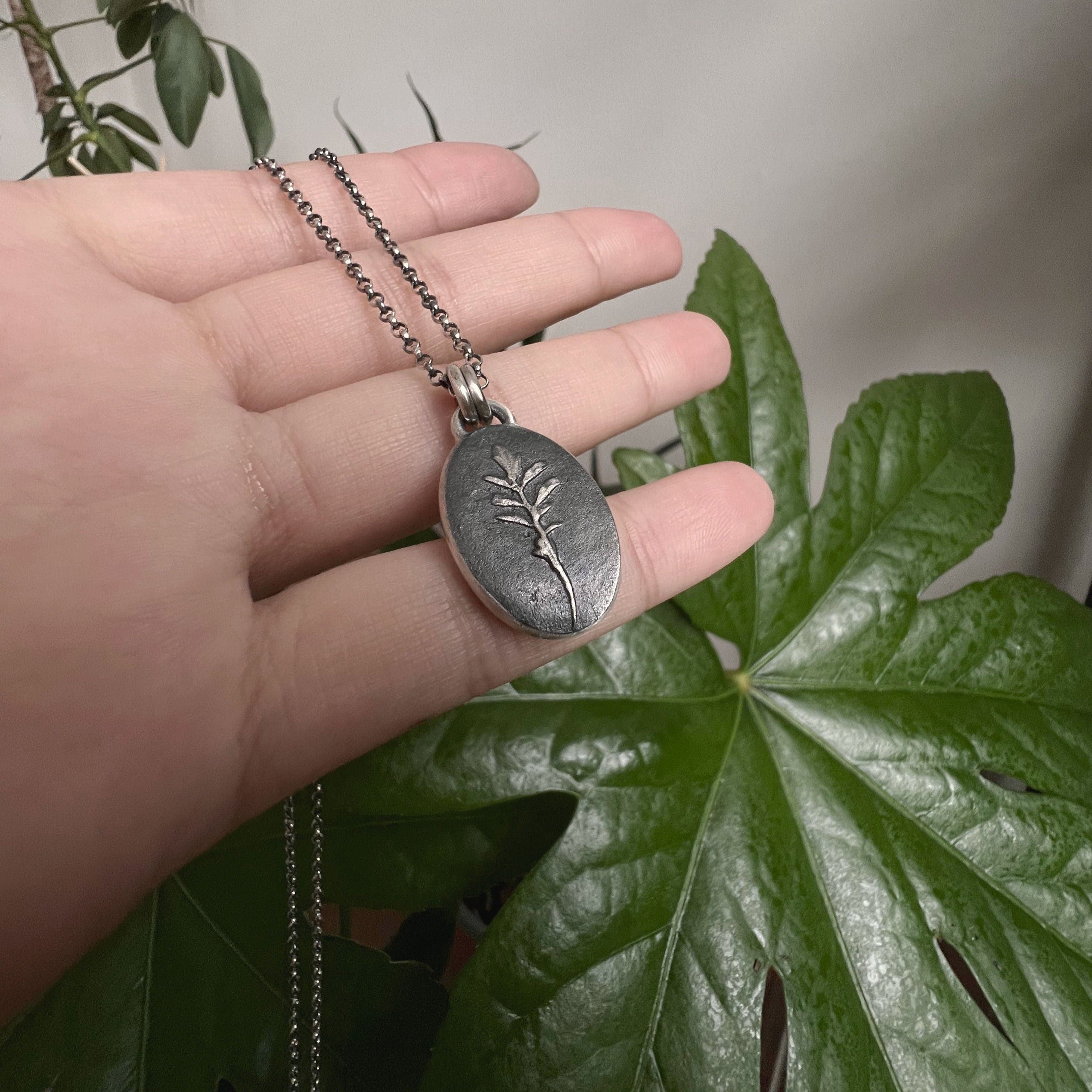 Silver sales leaf choker