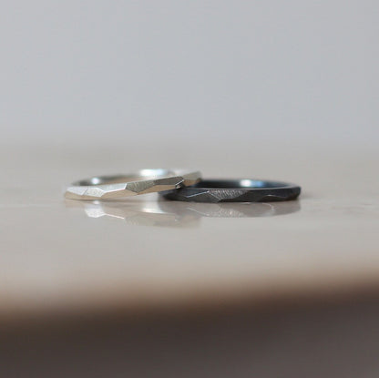 Geometric Faceted Ring 2mm - Silver/Oxidised